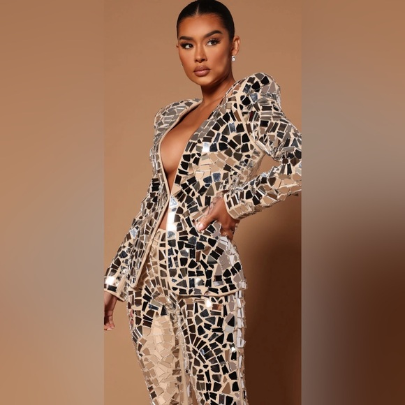 Fashion Nova Silver Mirror Mosaic Blazer Set - Picture 4 of 8